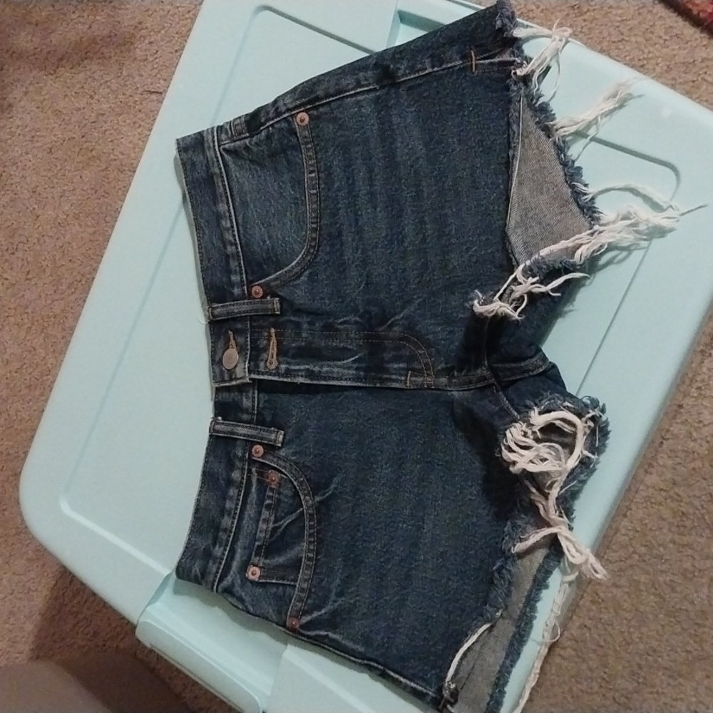 Luckybrand midrise cut off short